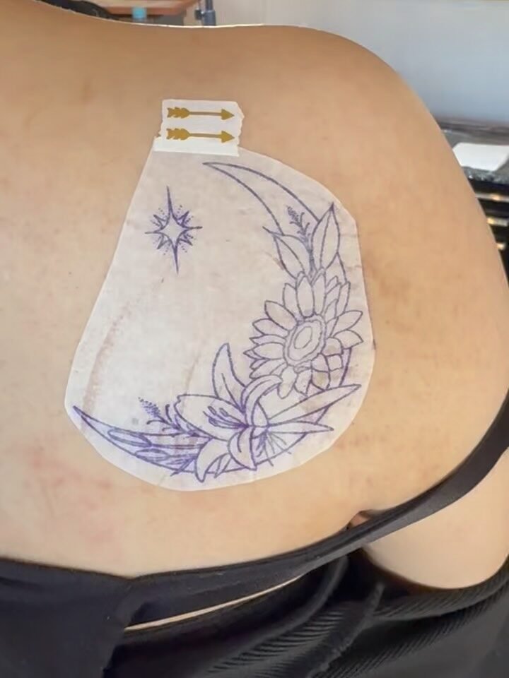 Instagram post from paulinha.tattoo_. This post is in position 1.