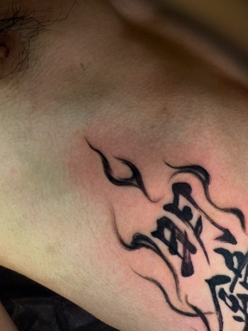 Instagram post from paulinha.tattoo_. This post is in position 2.