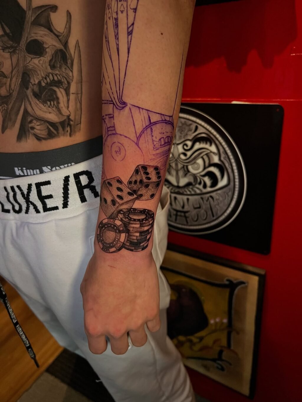 Instagram post from paulinha.tattoo_. This post is in position 0.