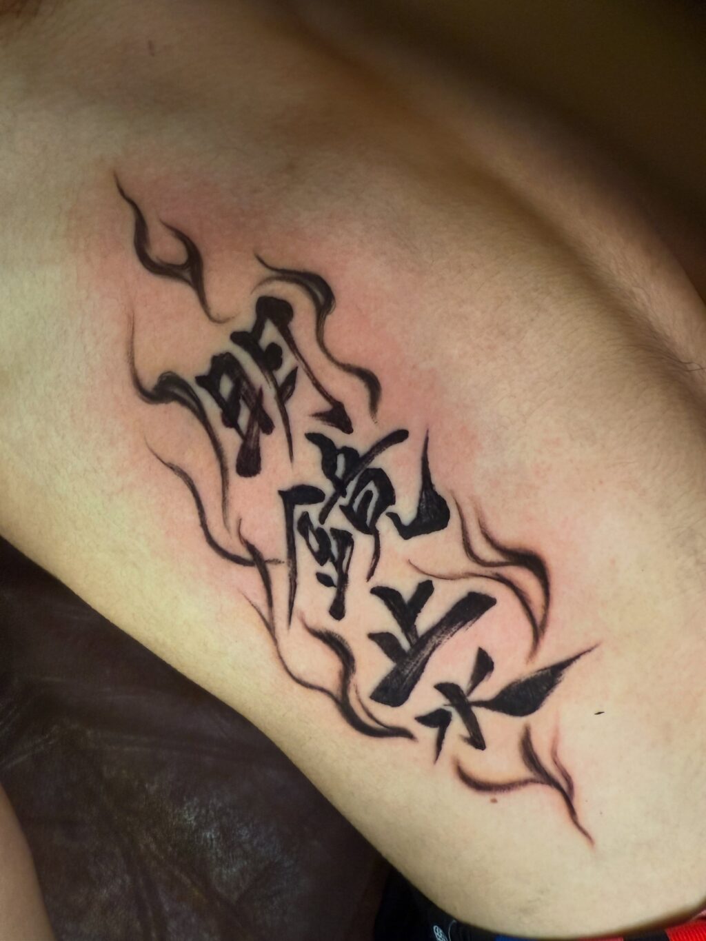 Instagram post from paulinha.tattoo_. This post is in position 1.
