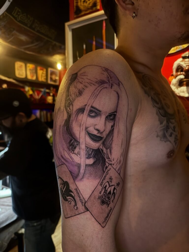 Instagram post from paulinha.tattoo_. This post is in position 2.