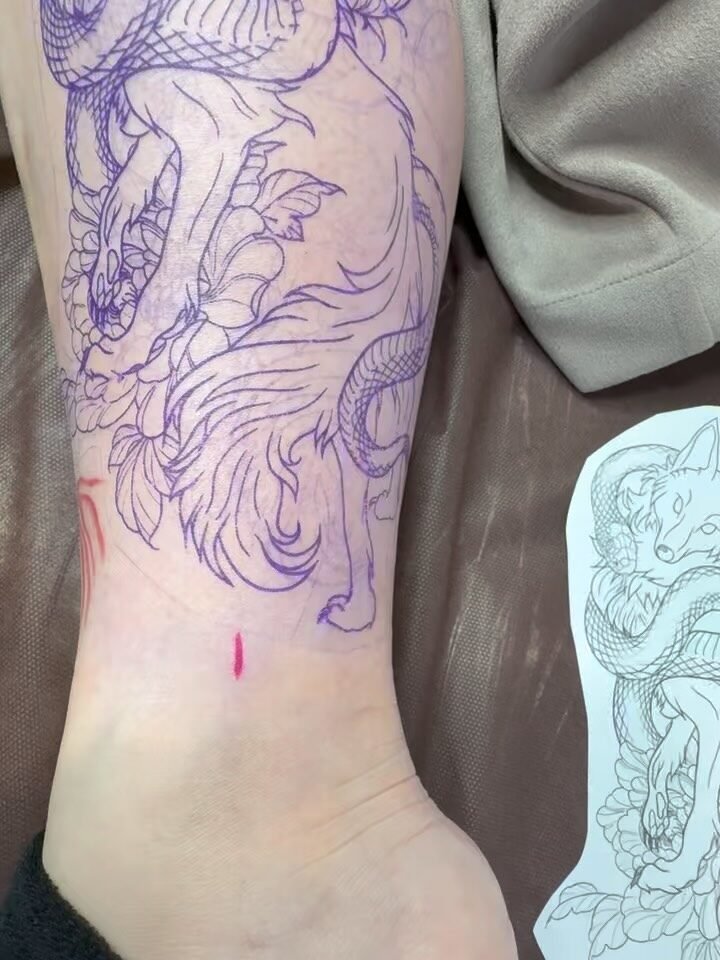 Instagram post from paulinha.tattoo_. This post is in position 1.