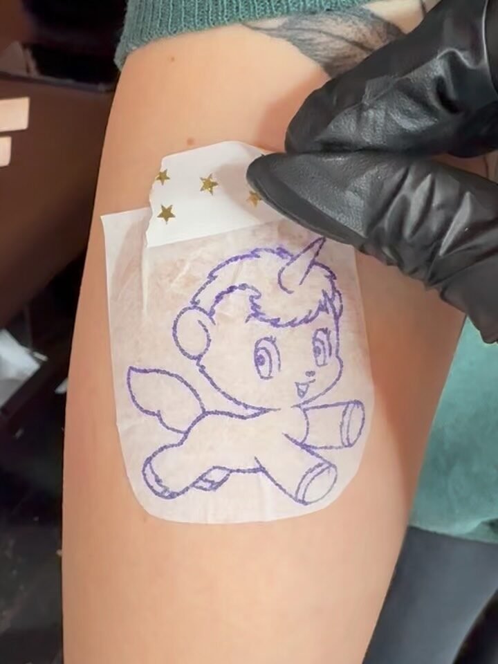 Instagram post from paulinha.tattoo_. This post is in position 1.