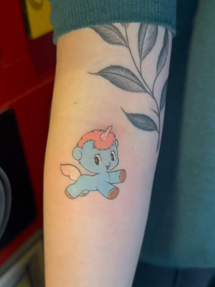 Instagram post from paulinha.tattoo_. This post is in position 2.