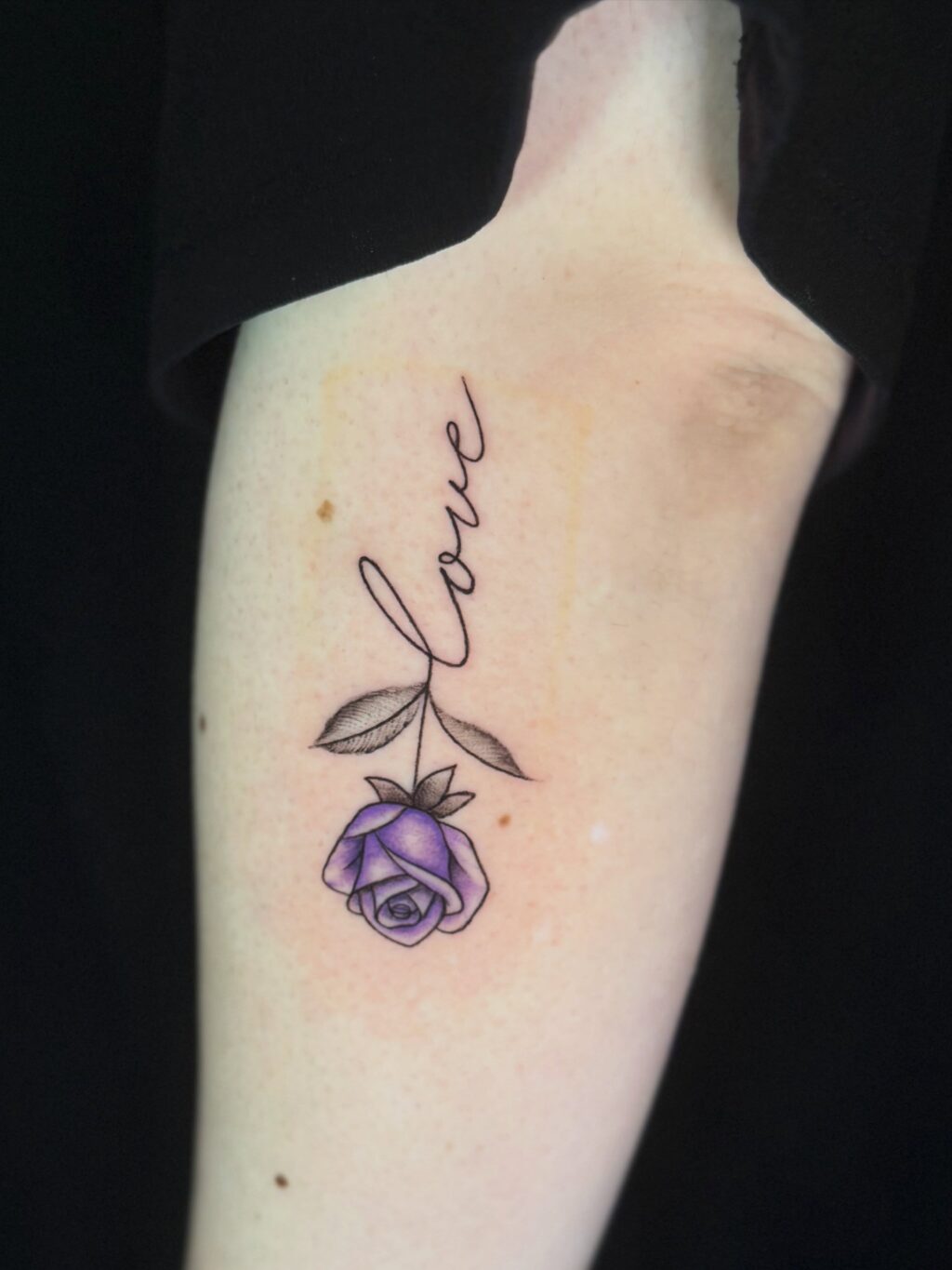 Instagram post from paulinha.tattoo_. This post is in position 3.