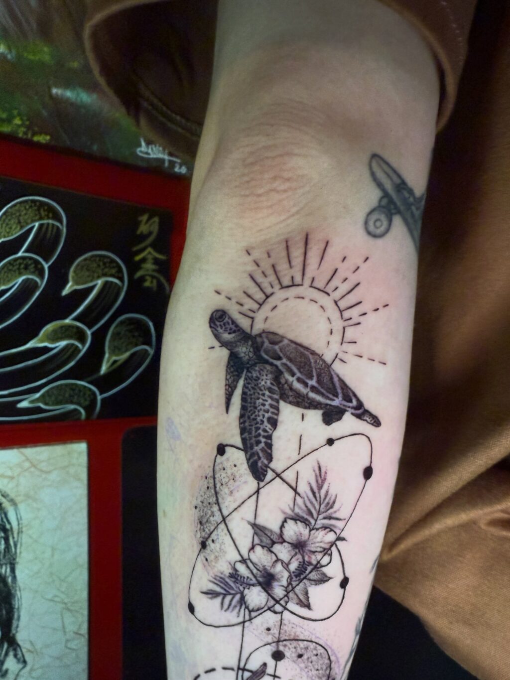 Instagram post from paulinha.tattoo_. This post is in position 3.