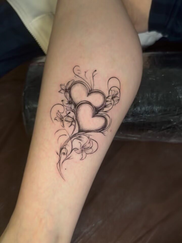 Instagram post from paulinha.tattoo_. This post is in position 2.