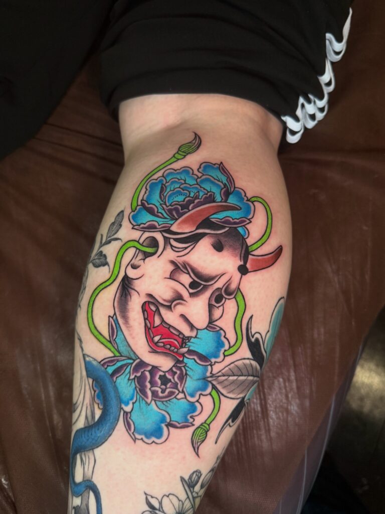 Instagram post from paulinha.tattoo_. This post is in position 10.