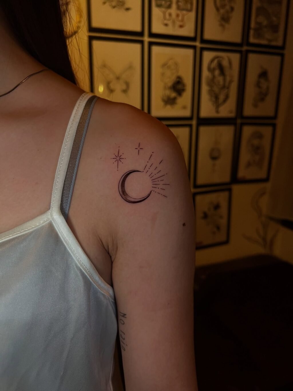 Instagram post from paulinha.tattoo_. This post is in position 0.