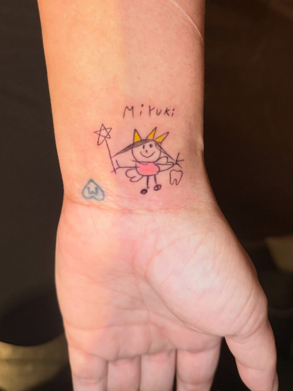Instagram post from paulinha.tattoo_. This post is in position 1.